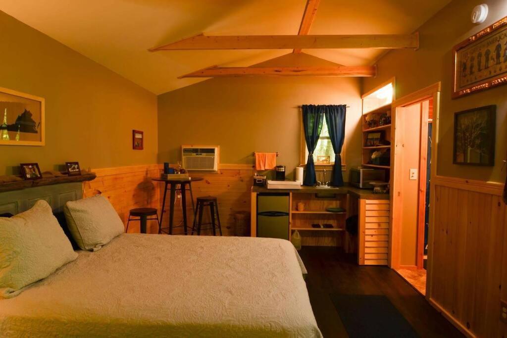 Foxtail Orchards - The Fox Den Casa vacanze *
